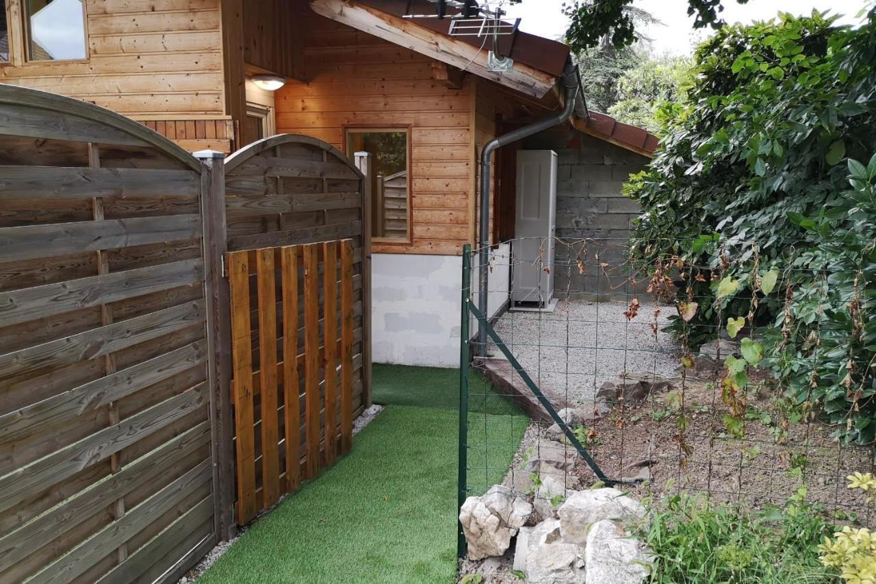 #M1 La Maisonnette Des 3 Ponts Terrace Saint-Egreve Dış mekan fotoğraf